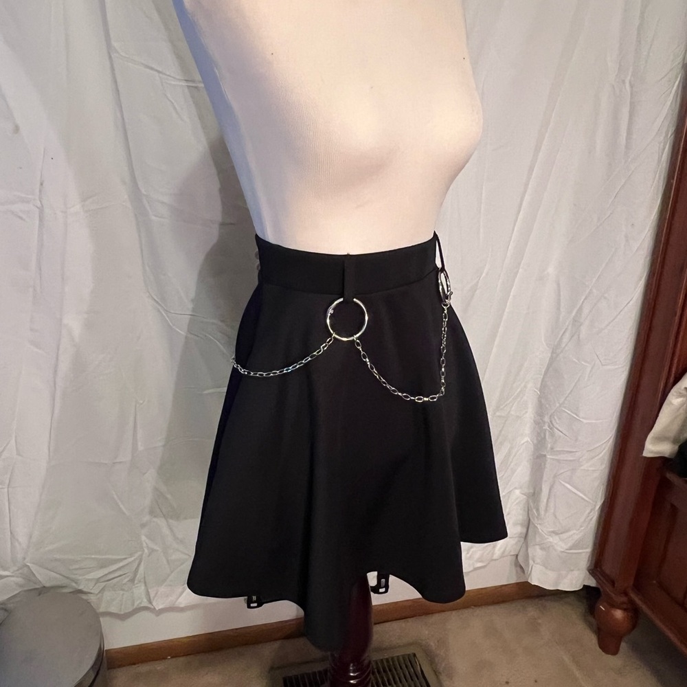 Hot Topic Black Skirt with Chain - Picture 3 of 10